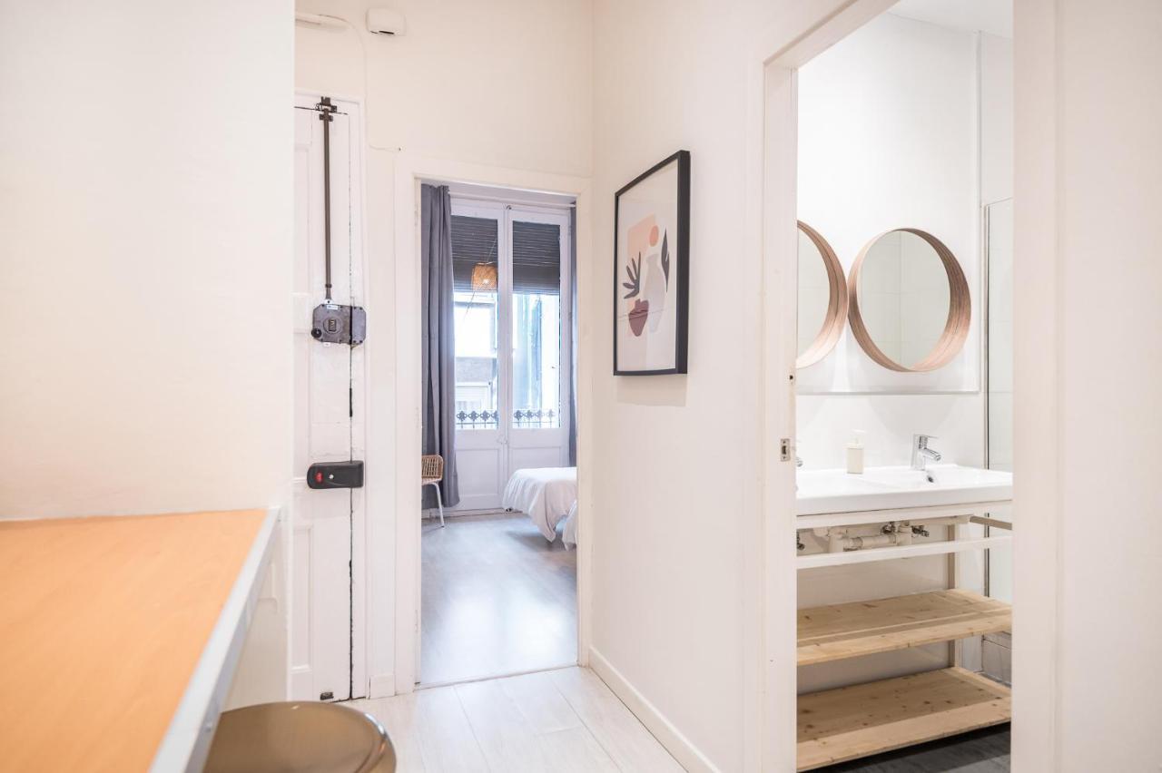 Terrace, Sun And Local Lifestyle In Gracia Appartement Barcelona